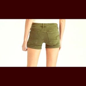 AMERICAN EAGLE twill midi shorts
